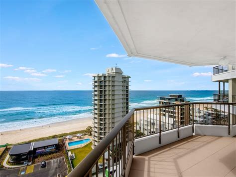 spinnaker station apartments|spinnaker apartments main beach.